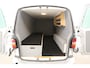 Volkswagen Transporter 2.5 TDI L2H1 | Marge | Automaat | Airco | Cruise | 3 Zits | Trekhaak | Parkeersens.