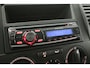 Volkswagen Transporter 2.5 TDI L2H1 | Marge | Automaat | Airco | Cruise | 3 Zits | Trekhaak | Parkeersens.