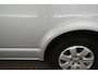 Volkswagen Transporter 2.5 TDI L2H1 | Marge | Automaat | Airco | Cruise | 3 Zits | Trekhaak | Parkeersens.