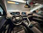 Peugeot 5008 1.2 PureTech Allure 7p.|PANO|TREKHAAK|360CAM|KEYLESS|DODEHOEK|SFEER|MEMORY|MASSAGE|STOELV|CARPLAY|18INCH|