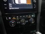 Volkswagen Golf 1.5 TSI Highline Business R-Line Massage