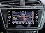 Volkswagen Tiguan 1.4 TSI ACT Highline R-line Panodak | Dynaudio | Trekhaak | Virtual Cockpit