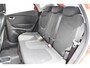 Renault Captur 1.2 TCe 120 pk Intens Automaat | Navigatie | Apple Carplay & Android Auto | Camera | Parkeersensoren voor en achter | Airco ECC | Cruise Control | Lichtmetalen Velgen | Isofix Bevestigingspunten | Streaming Audio Bluetooth | Zeer Compleet!!!