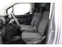 Toyota ProAce City 1.5 D-4D Cool Comfort | Trekhaak | Bedrijfswageninrichting | Cruise Control | Airco | 3-zits | Dakdragers | Bluetooth | 15 inch | DAB