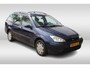Ford Focus Wagon 1.6-16V Ambiente nieuwe APK, trekhaak