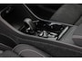 Volvo XC40 B4 Plus Black Edition | Panoramadak | Elektrisch Verstelbare Voorstoelen | Getint Glas Achter | Keyless | Elektrische Achterklep | Premium audio by Harman Kardon | Stoelverwarming | Stuurverwarming | Volvo UX Infotainment | Adaptieve Cruise Control | Pilot Assist | BLIS