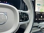 Volvo XC60 2.0 T8 Plug-in hybrid AWD Ultra Dark Exec. Ed. | Luchtvering | Bowers&Wilkins | HUD | Massage |