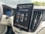 Volvo XC60 2.0 T8 Plug-in hybrid AWD Ultra Dark Exec. Ed. | Luchtvering | Bowers&Wilkins | HUD | Massage |