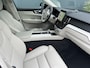 Volvo XC60 2.0 T8 Plug-in hybrid AWD Ultra Dark Exec. Ed. | Luchtvering | Bowers&Wilkins | HUD | Massage |