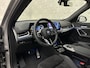 BMW X1 18i M-Sport | Panorama | Sportstoelen | Keyless-Entry | Sfeerverlichting | Achteruitrij-Camera | 3x op voorraad! | Carplay | Full-LED | Black-Optic | Getint Glas | Stoelverwarming | Draadloos Laden |