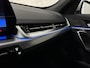 BMW X1 18i M-Sport | Panorama | Sportstoelen | Keyless-Entry | Sfeerverlichting | Achteruitrij-Camera | 3x op voorraad! | Carplay | Full-LED | Black-Optic | Getint Glas | Stoelverwarming | Draadloos Laden |