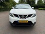 Nissan Qashqai 1.2 Connect Edition/Trekhaak/Camera/Navi/Verwarmde voorstoelen/APK