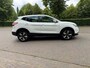 Nissan Qashqai 1.2 Connect Edition/Trekhaak/Camera/Navi/Verwarmde voorstoelen/APK