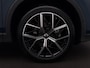 Volkswagen Tiguan 1.5 eHybrid Elegance Panoramaschuif-kanteldak - IQ light - ErgoActive-stoel - Trekhaak - Navigatie - Stoelverwarming - Park Assist
