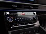 Hyundai Santa Fe 1.6 T-GDI PHEV Black Line 4WD 6p | Lederen Bekleding | Apple Carplay/Android Auto | Voor- en Achter Stoelen Verwarmd | Navigatie Full Map | Lichtmetalen Velgen 20'' |