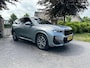 BMW iX1 xDrive30 Launch Edition 67 kWh | M-Pakket | Trekhaak | Camera | Leer | NL-Auto |
