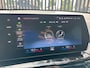 BMW iX1 xDrive30 Launch Edition 67 kWh | M-Pakket | Trekhaak | Camera | Leer | NL-Auto |