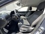 Hyundai Bayon 1.0 T-GDI Comfort / Dealer onderhouden / Fabrieksgarantie tot 02-2030 / Dode hoek detectie / Camera / Navigatie / Apple Carplay Android / 16" LM wielen /
