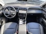 Hyundai Tucson 1.6 T-GDI MHEV Premium | Vol-Leder | Digitaal Instrumentenpaneel | Adapt. Cruise Control | Apple Carplay/Android Auto | Stoelverwarming | Dodehoek Detectie | 360° Camera | Rijklaarprijs!