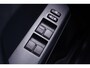 Toyota RAV4 2,5-l-Hybrid Executive Auto 4x4 camera afneembare-trekhaak LMV 17" cruise-controlle key-les entry and start electrische achterklep lane-assist climate-controlle camera led-verlichting PDC v+a