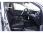 Toyota RAV4 2,5-l-Hybrid Executive Auto 4x4 camera afneembare-trekhaak LMV 17" cruise-controlle key-les entry and start electrische achterklep lane-assist climate-controlle camera led-verlichting PDC v+a