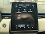 Renault Clio 1.6 E-Tech Hybrid 140 Serie Limitee E-TECH Climate control / Trekhaak /incl. Winterset met wiel doppen / Navigatie / Applecarplay of Android auto /