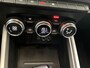 Renault Clio 1.6 E-Tech Hybrid 140 Serie Limitee E-TECH Climate control / Trekhaak /incl. Winterset met wiel doppen / Navigatie / Applecarplay of Android auto /