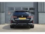 BMW 5-Serie Touring 520i | M-PAKKET | PANO | ACC | CAM | H&K | TREKHAAK |