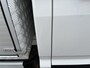 Volkswagen Crafter 35 2.0 TDI L4 DC 140pk Airco Cruise controle Trekhaak 3000kg trekgewicht Kipper 6-Persoons Euro 6 Dubbele cabine 1e eigenaar Open laadbak Pick-up Bakwagen Kieper
