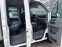 Volkswagen Crafter 35 2.0 TDI L4 DC 140pk Airco Cruise controle Trekhaak 3000kg trekgewicht Kipper 6-Persoons Euro 6 Dubbele cabine 1e eigenaar Open laadbak Pick-up Bakwagen Kieper