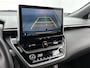 Toyota Corolla Cross Hybrid 200 Style | BTW voertuig | Dodehoek detectie | Stoel+stuurverwarming | Parkeersensoren voor+achter | Elektrische achterklep | Draadloze telefoonlader | Trekhaak | Apple CarPlay/Android auto |