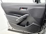 Toyota Corolla Cross Hybrid 200 Style | BTW voertuig | Dodehoek detectie | Stoel+stuurverwarming | Parkeersensoren voor+achter | Elektrische achterklep | Draadloze telefoonlader | Trekhaak | Apple CarPlay/Android auto |