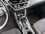 Toyota Corolla Cross Hybrid 200 Style | BTW voertuig | Dodehoek detectie | Stoel+stuurverwarming | Parkeersensoren voor+achter | Elektrische achterklep | Draadloze telefoonlader | Trekhaak | Apple CarPlay/Android auto |