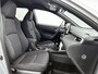 Toyota Corolla Cross Hybrid 200 Style | BTW voertuig | Dodehoek detectie | Stoel+stuurverwarming | Parkeersensoren voor+achter | Elektrische achterklep | Draadloze telefoonlader | Trekhaak | Apple CarPlay/Android auto |