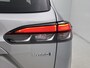 Toyota Corolla Cross Hybrid 200 Style | BTW voertuig | Dodehoek detectie | Stoel+stuurverwarming | Parkeersensoren voor+achter | Elektrische achterklep | Draadloze telefoonlader | Trekhaak | Apple CarPlay/Android auto |