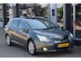 Toyota Avensis Wagon 2.0 VVTi Executive Business Bomvol! Leer | Camera | Trekhaak | el.stoelen | Stoelverwarming