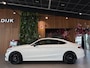 Mercedes-Benz C-klasse Coupé 180 Premium Plus Panorama Schuifdak nieuwe velgen en banden