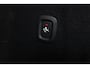 Volvo XC60 T6 Recharge AWD Plus Dark - Panorama/schuifdak - IntelliSafe Assist & Surround - 360º camera - Verwarmde voorstoelen, stuur & achterbank - Parkeersensoren voor & achter - Elektr. bedienb. voorstoelen met geheugen - Draadloze tel. lader - Semi elektr. inklapbare trekhaak - 21' LMV