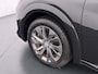 Peugeot e-208 EV Allure Pack 50kWh SOH 89% Stoelverwarming 3D-Navi 360°Camera Apple Carplay Android Auto Keyless Lmv Privacy Glas Led Bluetooth Isofix DAB+ Rijstrooksensor