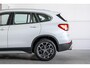 BMW X1 sDrive20i High Executive / Panodak / Headup / Trekhaak / Leder / Stoelverm. / Dlr Ond. / Orig. NL