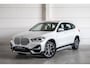 BMW X1 sDrive20i High Executive / Panodak / Headup / Trekhaak / Leder / Stoelverm. / Dlr Ond. / Orig. NL