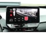 Volkswagen ID.3 204pk First Plus 58 kWh Pro Performance | SoH 94% | Steunhaak | Matrix LED | 19 inch met Allseason