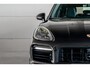 Porsche Cayenne 3.0 E-Hybrid / Platinum / Spordesign / PASM / Luchtvering / Sportstoelen+ / Trekhaak / Dlr. ond. / Orig. NL