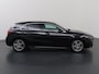 Mercedes-Benz A-klasse 250 e Star Edition AMG Line | Widescreen | Sfeerverlichting | Getint glas |