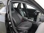 Mercedes-Benz A-klasse 250 e Star Edition AMG Line | Widescreen | Sfeerverlichting | Getint glas |