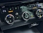 Skoda Octavia 1.0TSI 116PK Stoelverwarming Trekhaak Apple Carplay Android Auto Navi Ecc Cruise Control Pdc Lmv 17" Led WLAN Bluetooth Isofix Dealeronderhouden 1.300KG Trekgewicht 1e Eigenaar Origineel Nederlandse Auto