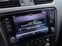 Skoda Octavia 1.0TSI 116PK Stoelverwarming Trekhaak Apple Carplay Android Auto Navi Ecc Cruise Control Pdc Lmv 17" Led WLAN Bluetooth Isofix Dealeronderhouden 1.300KG Trekgewicht 1e Eigenaar Origineel Nederlandse Auto