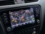Skoda Octavia 1.0TSI 116PK Stoelverwarming Trekhaak Apple Carplay Android Auto Navi Ecc Cruise Control Pdc Lmv 17" Led WLAN Bluetooth Isofix Dealeronderhouden 1.300KG Trekgewicht 1e Eigenaar Origineel Nederlandse Auto