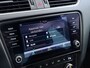 Skoda Octavia 1.0TSI 116PK Stoelverwarming Trekhaak Apple Carplay Android Auto Navi Ecc Cruise Control Pdc Lmv 17" Led WLAN Bluetooth Isofix Dealeronderhouden 1.300KG Trekgewicht 1e Eigenaar Origineel Nederlandse Auto