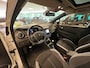 Renault Captur 1.2 TCe Initiale Paris Climate control, Navigatie, goed onderhouden.